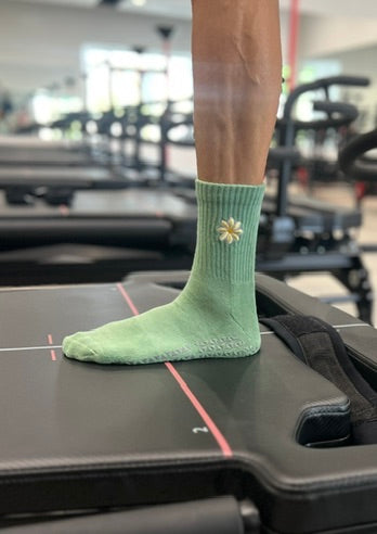 Daisy Half-Crew Grip Sock